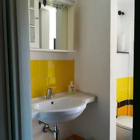 House With One Bedroom In With Terrace And Wifi Pianavia